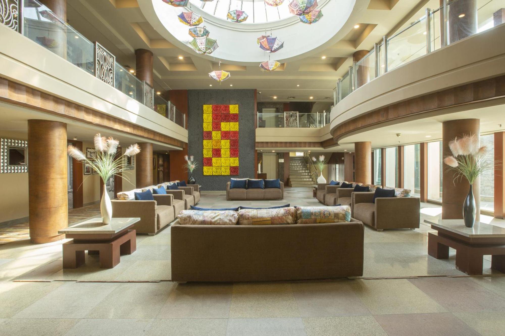 Vesta International Hotel Jaipur Eksteriør billede