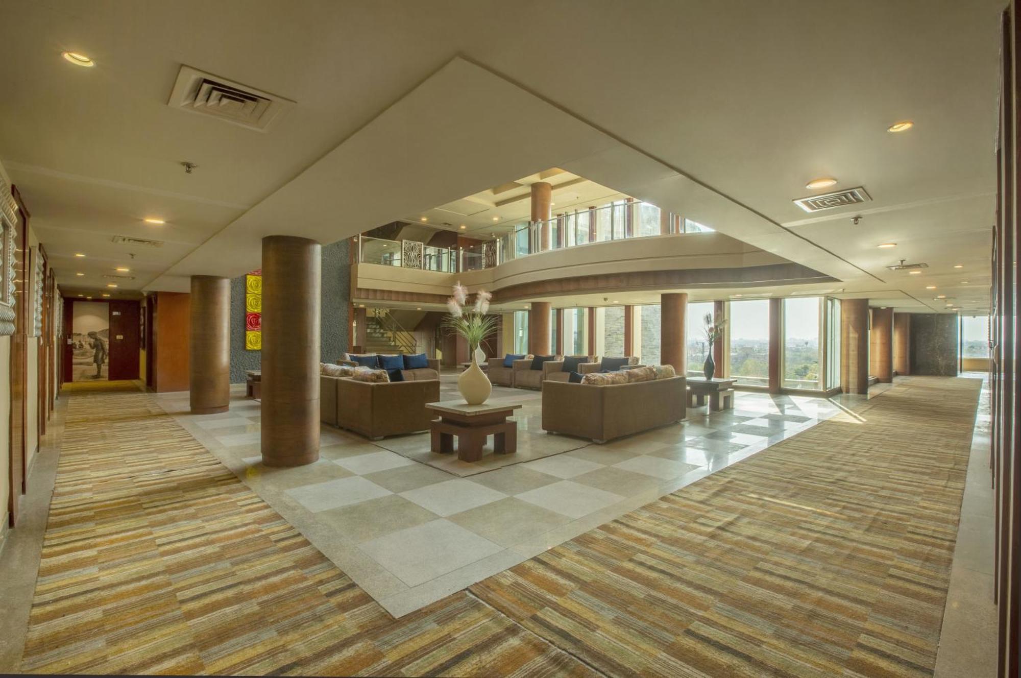Vesta International Hotel Jaipur Eksteriør billede