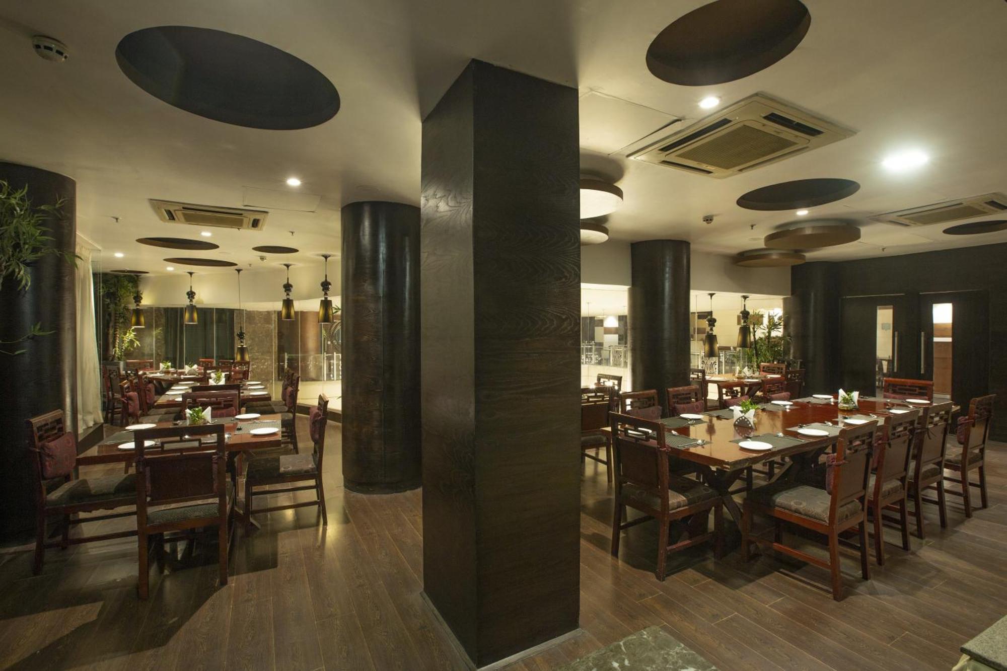 Vesta International Hotel Jaipur Eksteriør billede