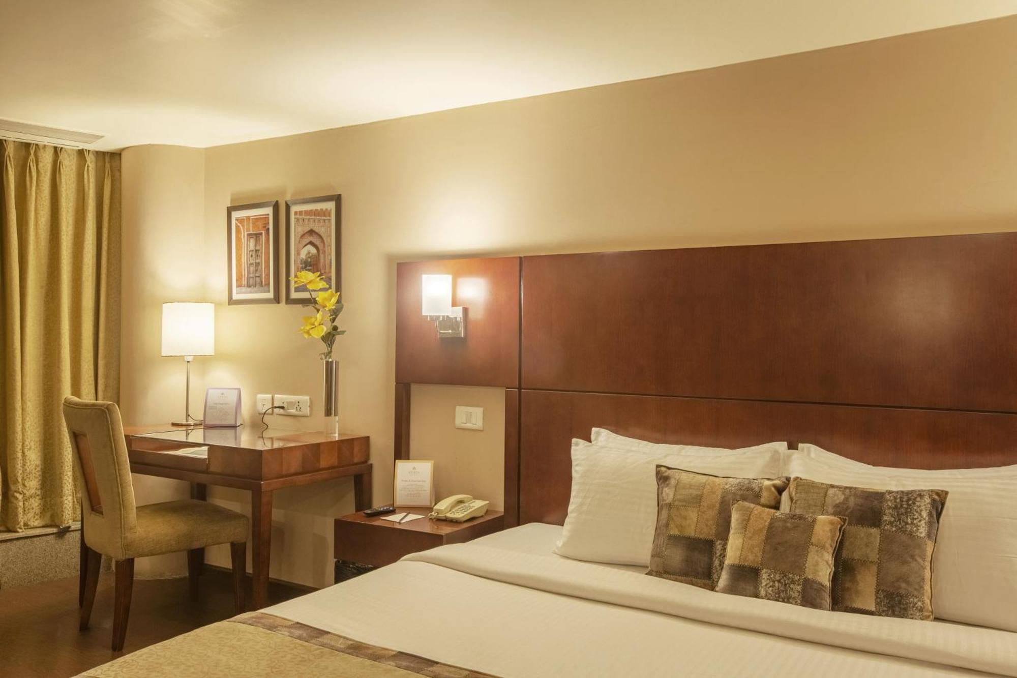 Vesta International Hotel Jaipur Eksteriør billede