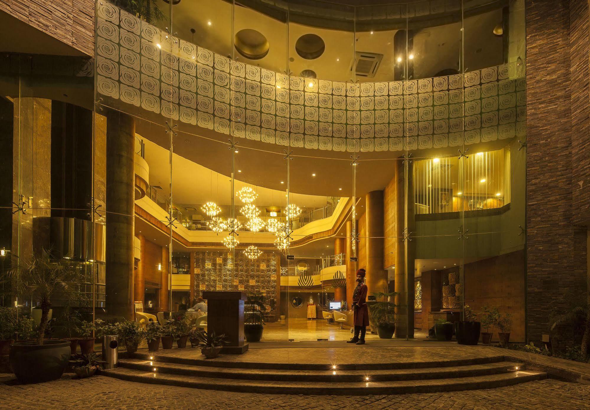 Vesta International Hotel Jaipur Eksteriør billede